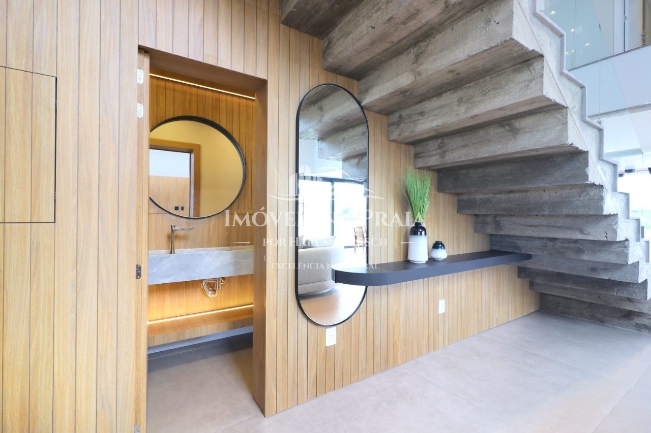 Foto 27 — Casa em Condomínio 6 Dormitório(s) Bairro Celebrat