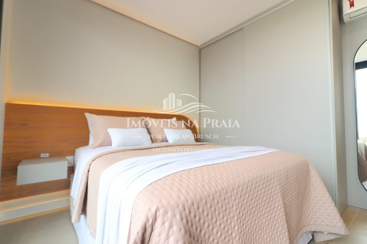 Foto 13 — Casa em Condomínio 6 Dormitório(s) Bairro Celebrat