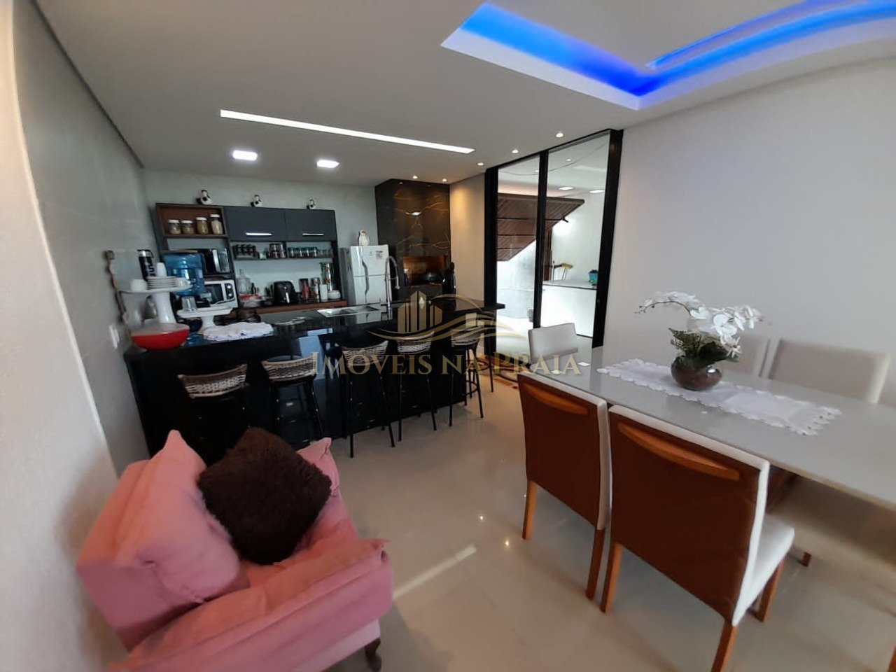 Foto 11 — Casa 3 Dormitório(s) Bairro Rainha do Mar