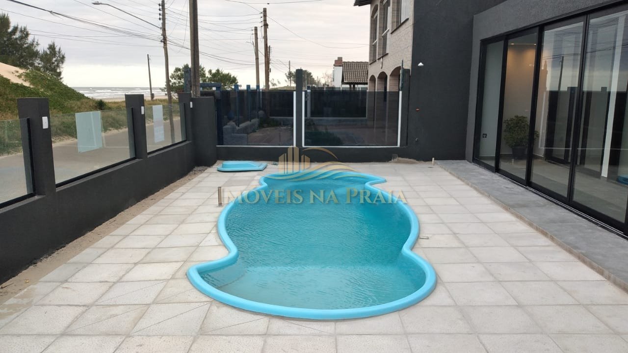 Foto 3 — Casa 3 Dormitório(s) Bairro Rainha do Mar