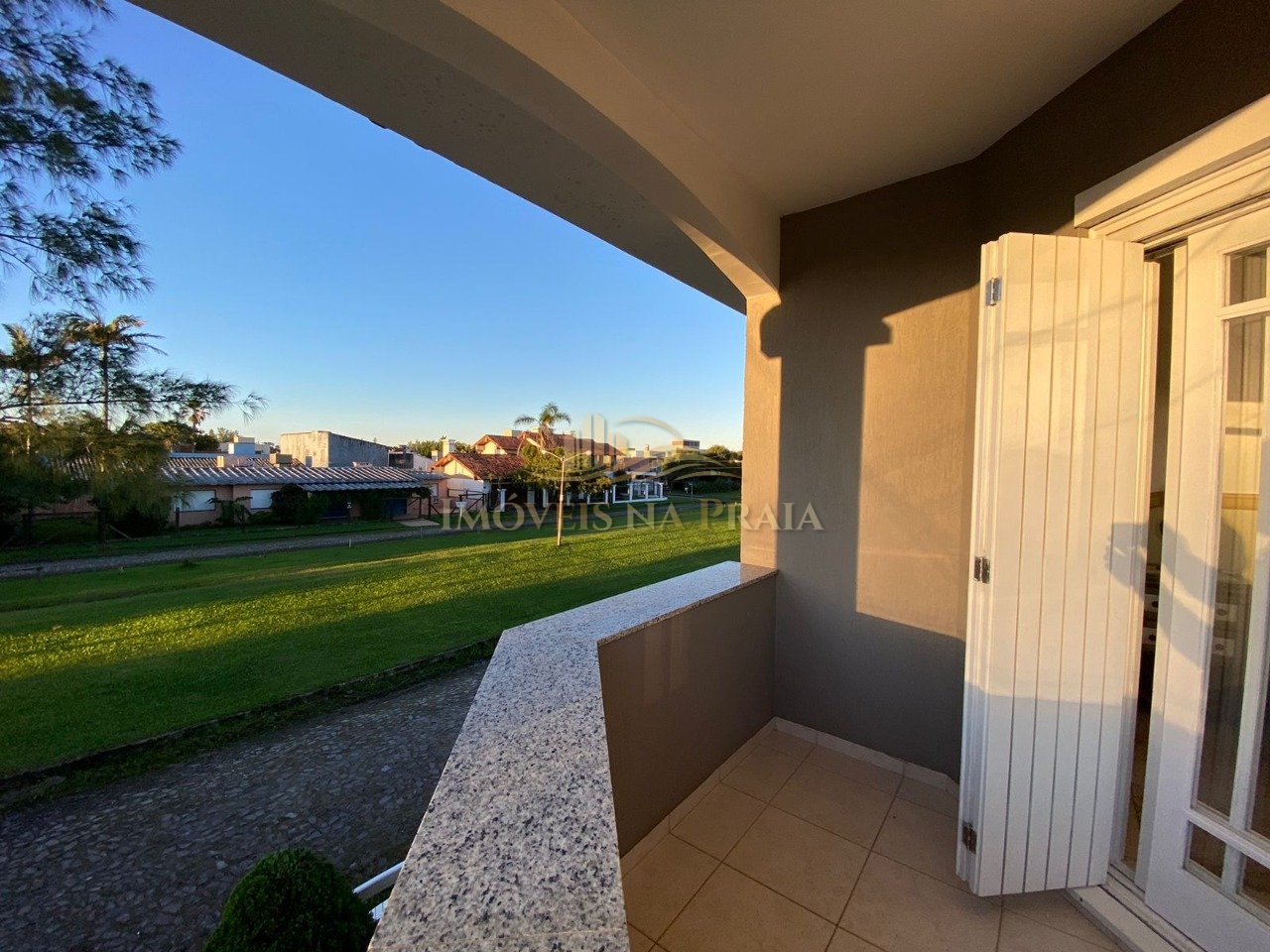 Foto 16 — Duplex 4 Dormitório(s) Bairro Centro