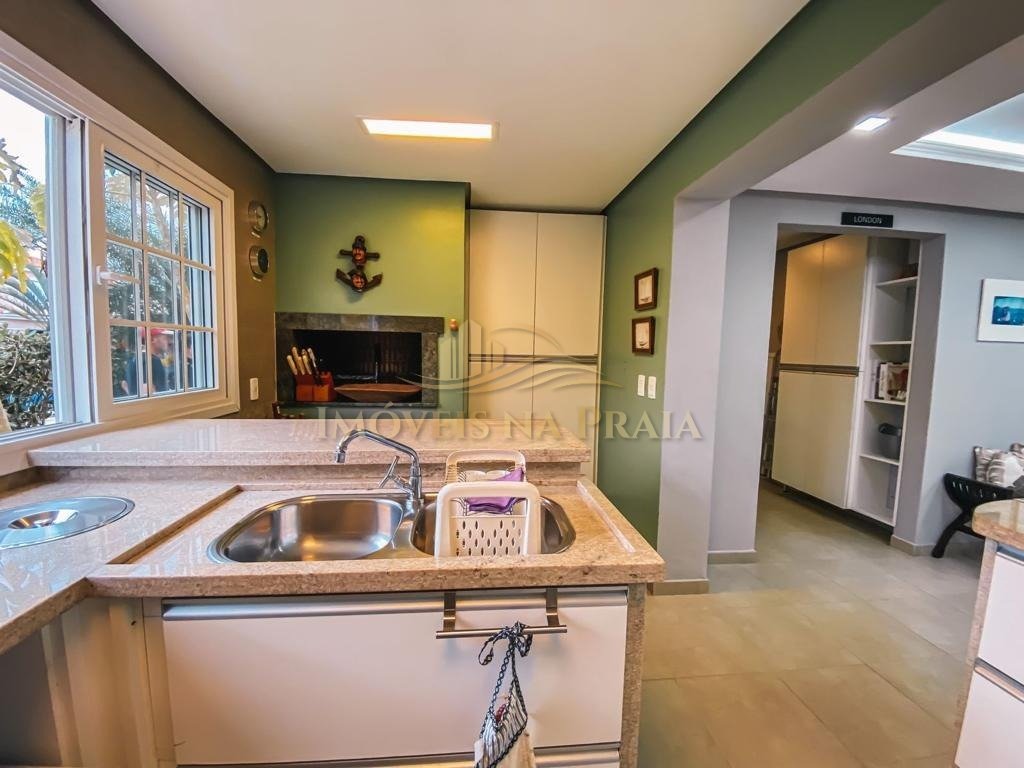 Foto 10 — Casa em Condomínio 4 Dormitório(s) Bairro Villas R