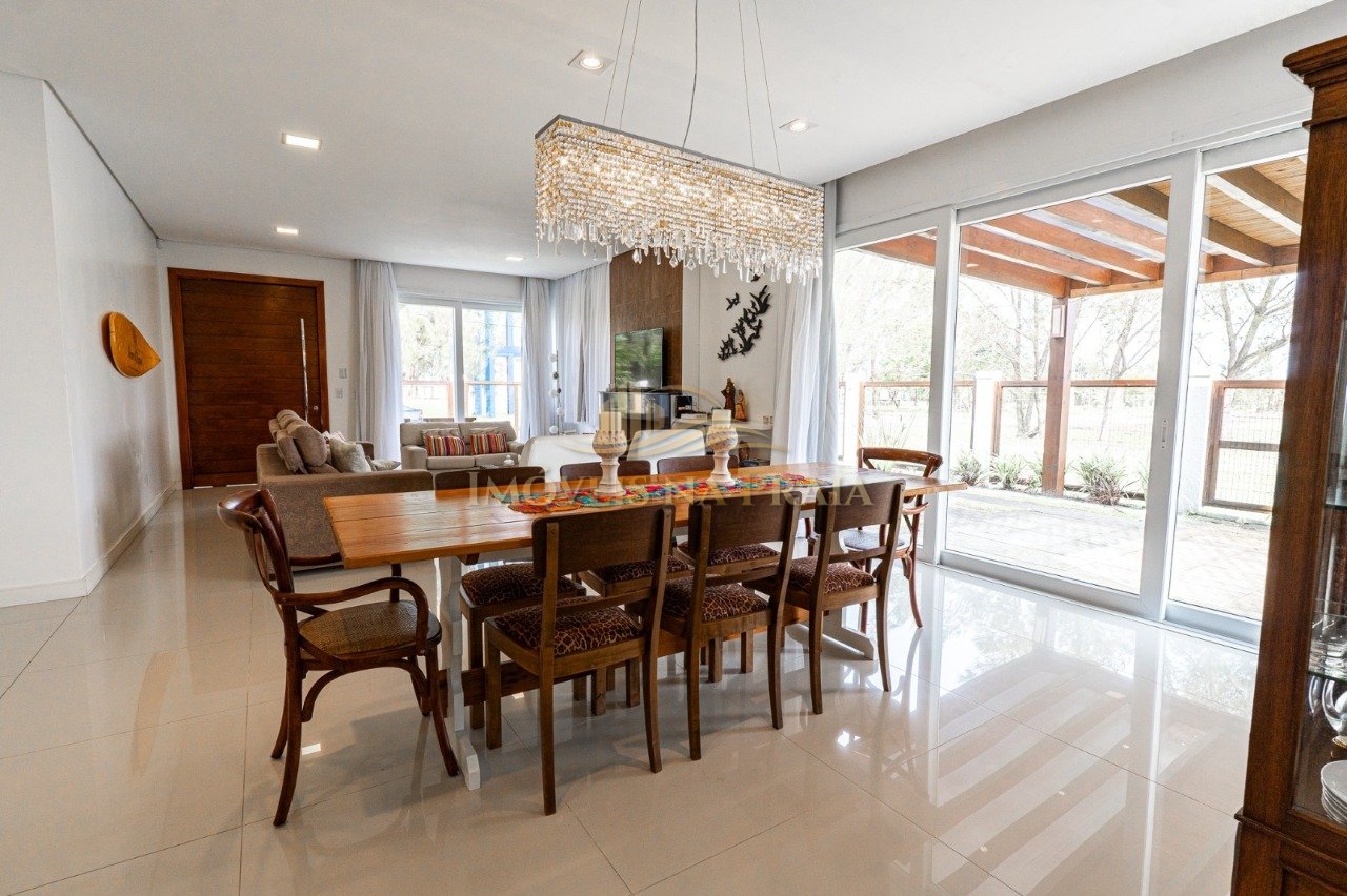 Foto 11 — Casa 4 Dormitório(s) Bairro Atlântida