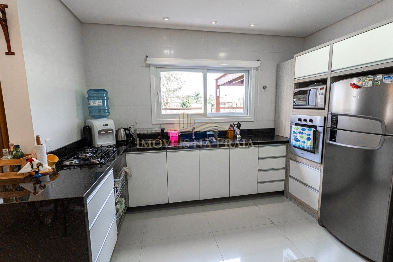 Foto 16 — Casa 4 Dormitório(s) Bairro Atlântida