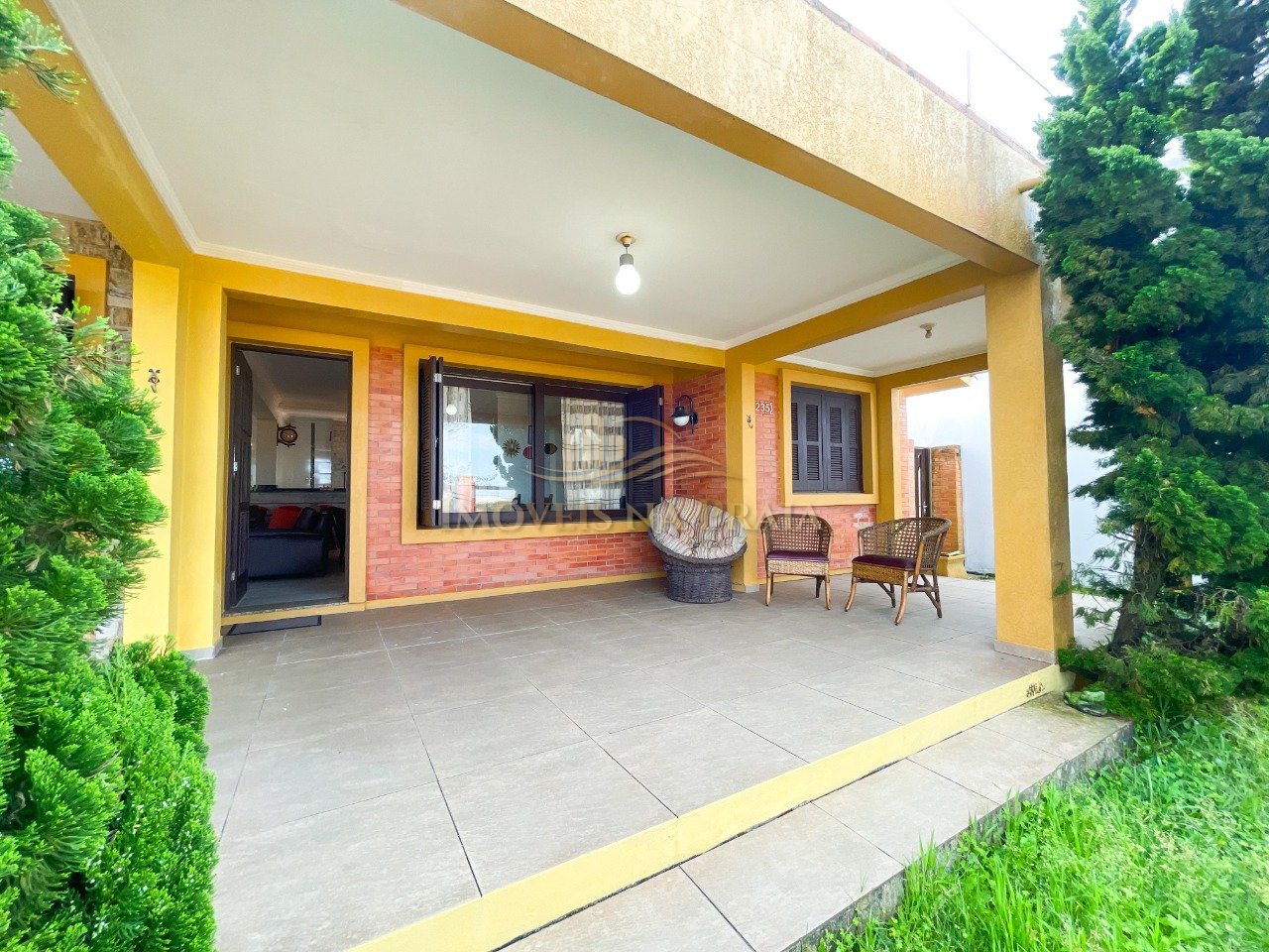 Casa 2 Dormitório(s) Bairro Rainha do Mar