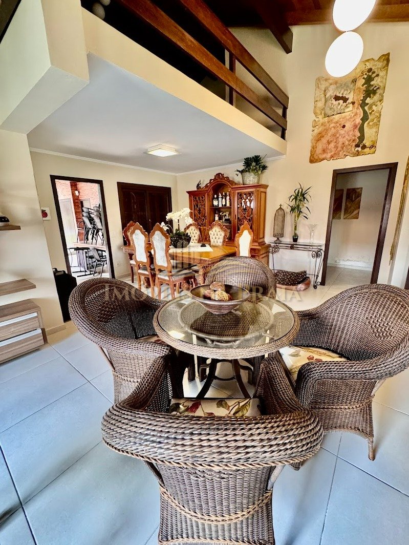 Foto 4 — Casa 5 Dormitório(s) Bairro Atlântida