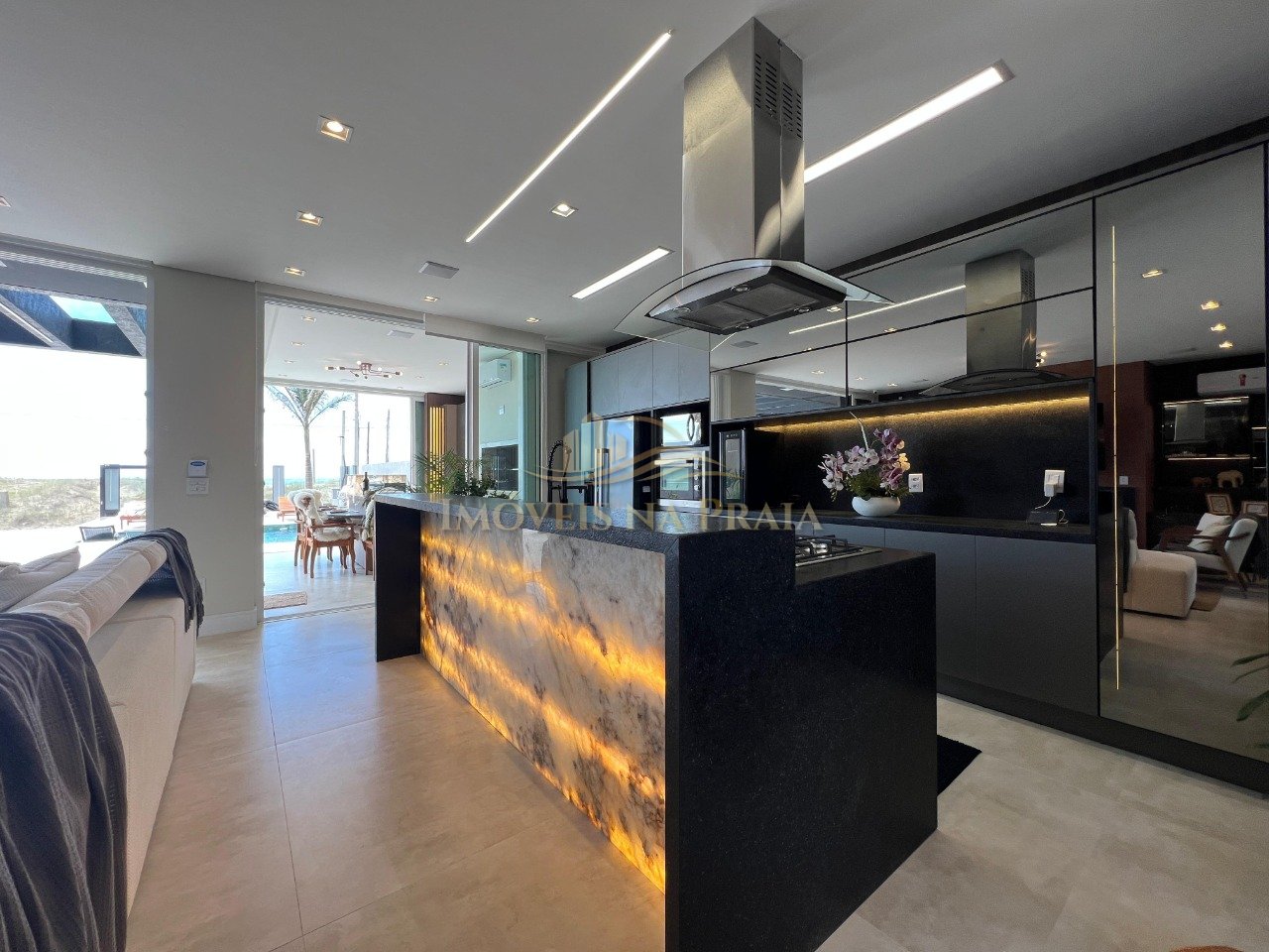 Foto 16 — Casa 4 Dormitório(s) Bairro Centro