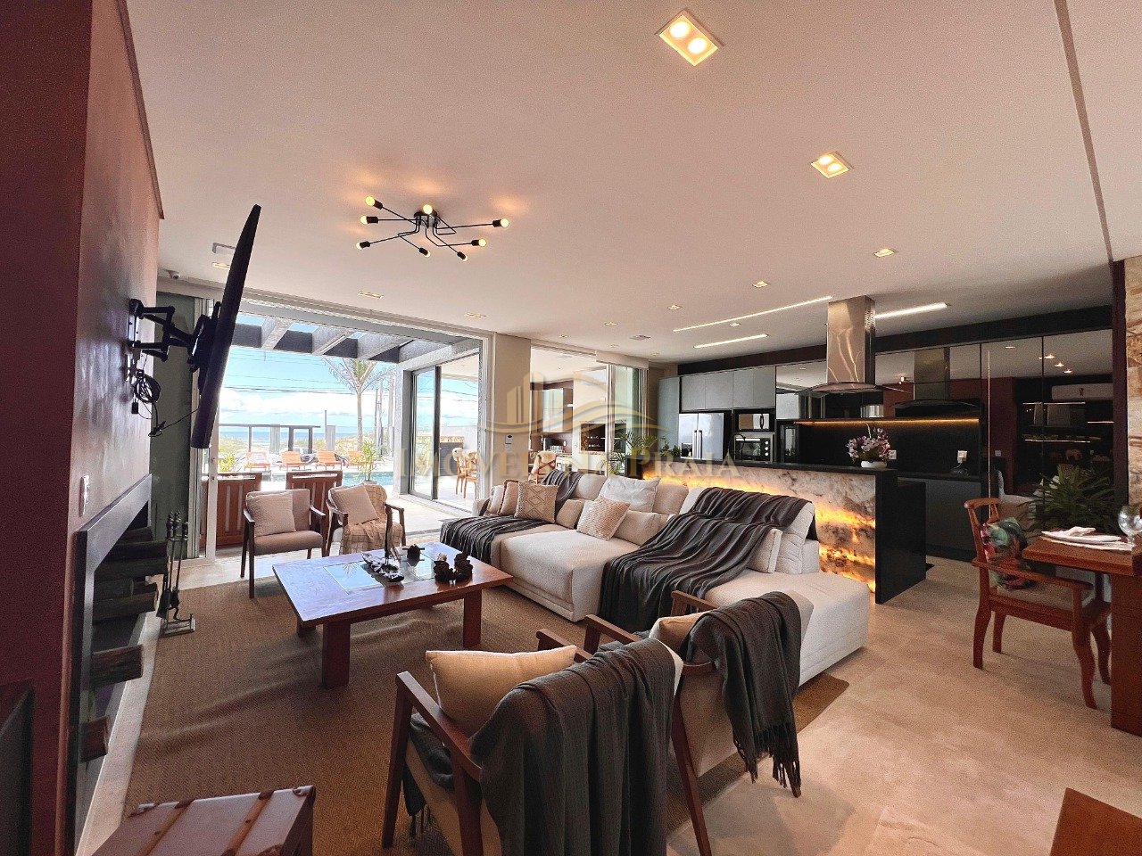 Foto 17 — Casa 4 Dormitório(s) Bairro Centro