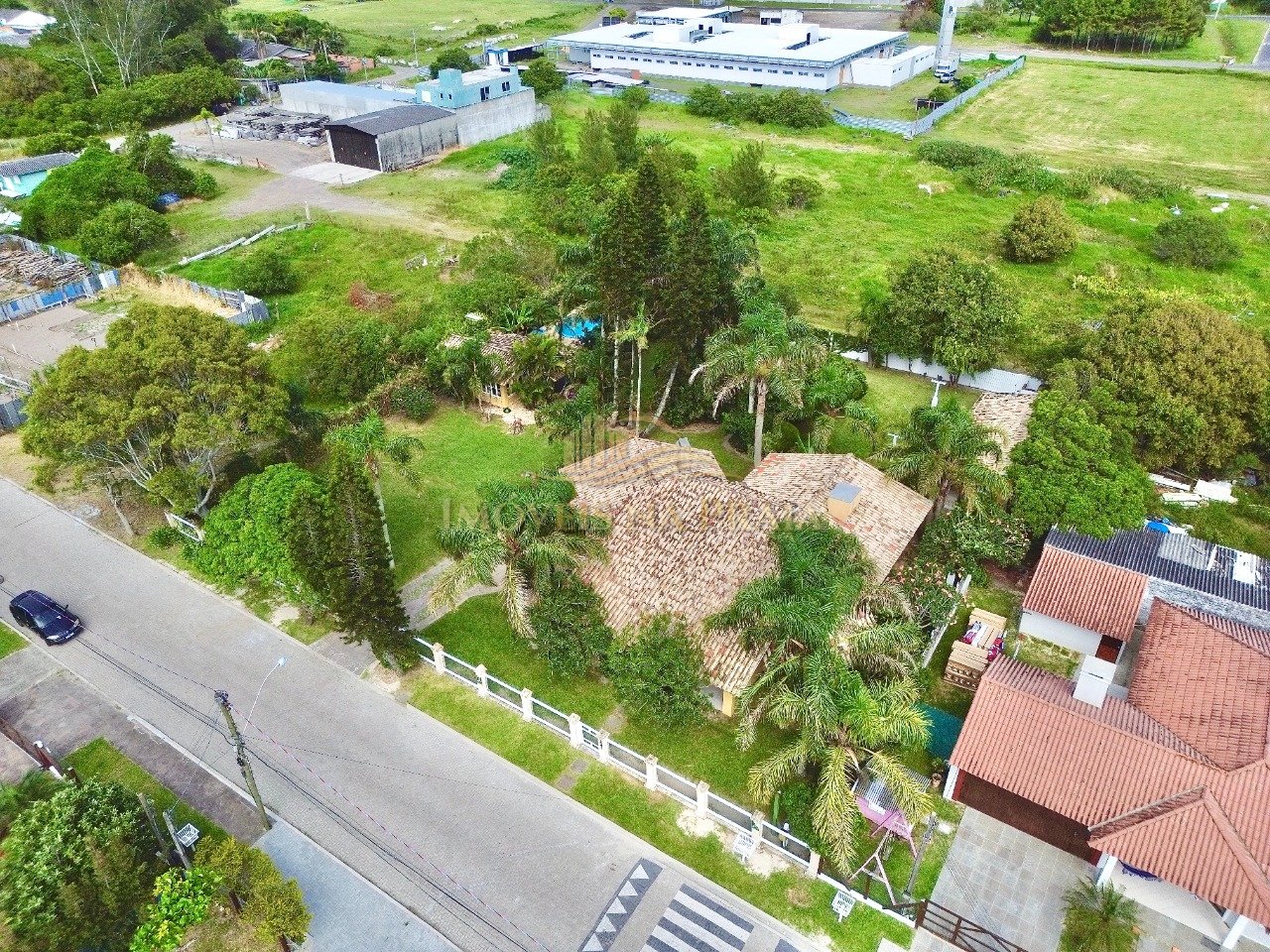 Foto 4 — Casa 3 dormitórios no bairro Atlântida C-c-i