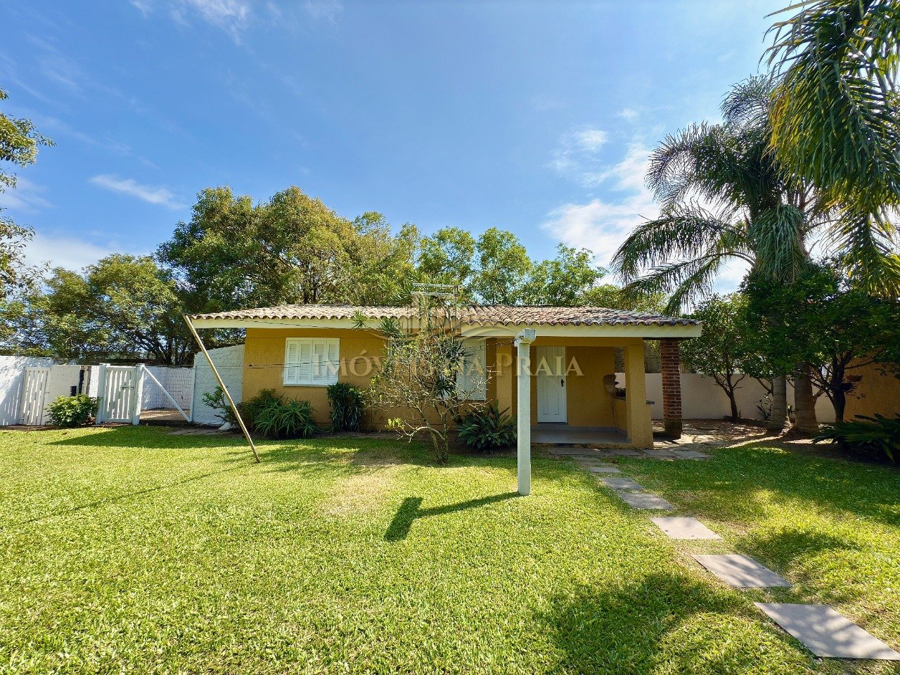 Foto 50 — Casa 3 dormitórios no bairro Atlântida C-c-i