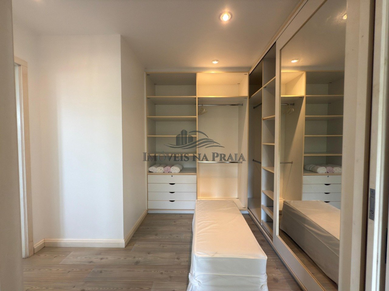 Foto 21 — Casa em Condomínio 5 dormitórios no bairro Atlântida Ilhas Park