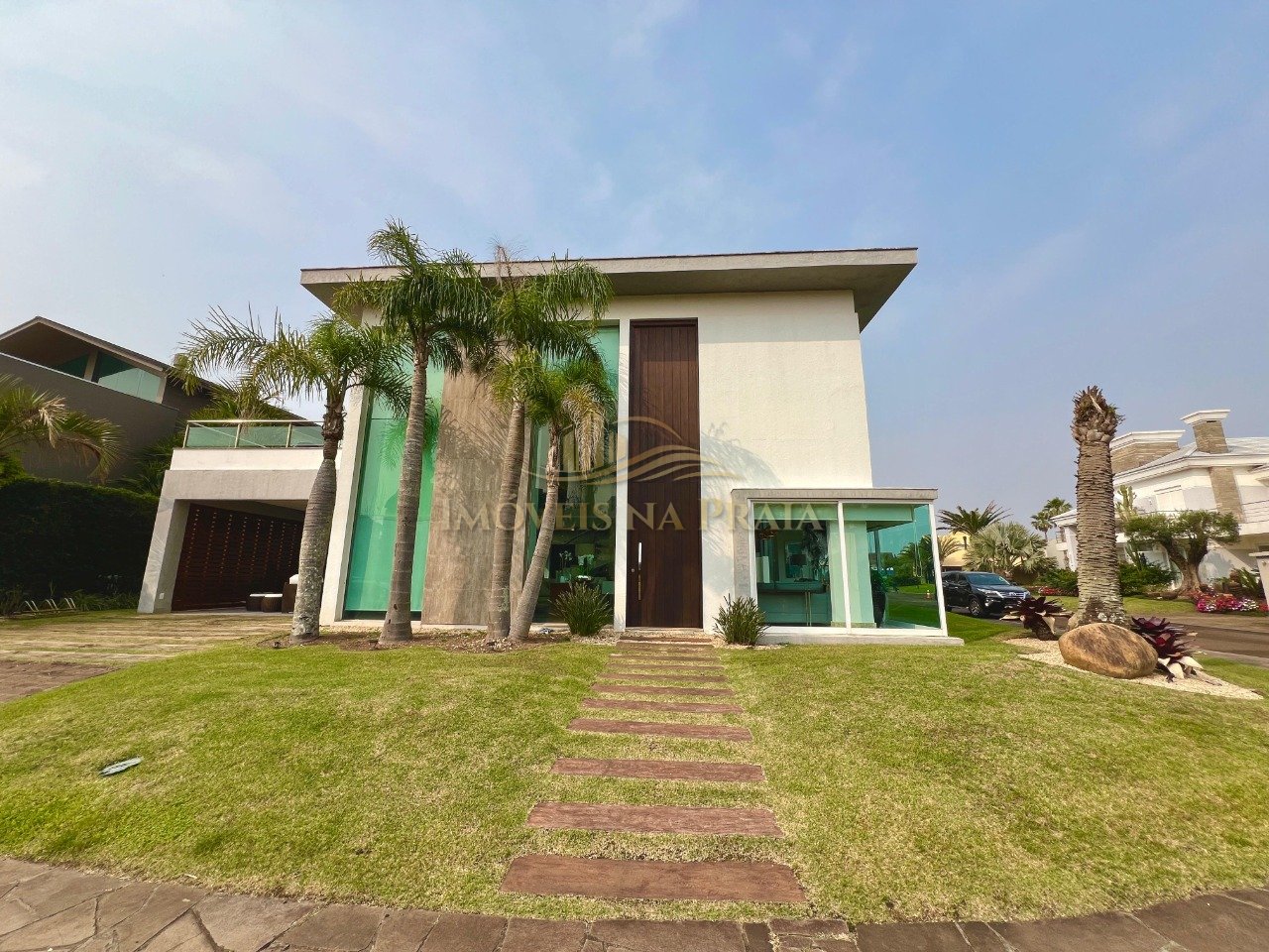 Casa em Condomínio 5 Dormitório(s) Bairro Las Duna