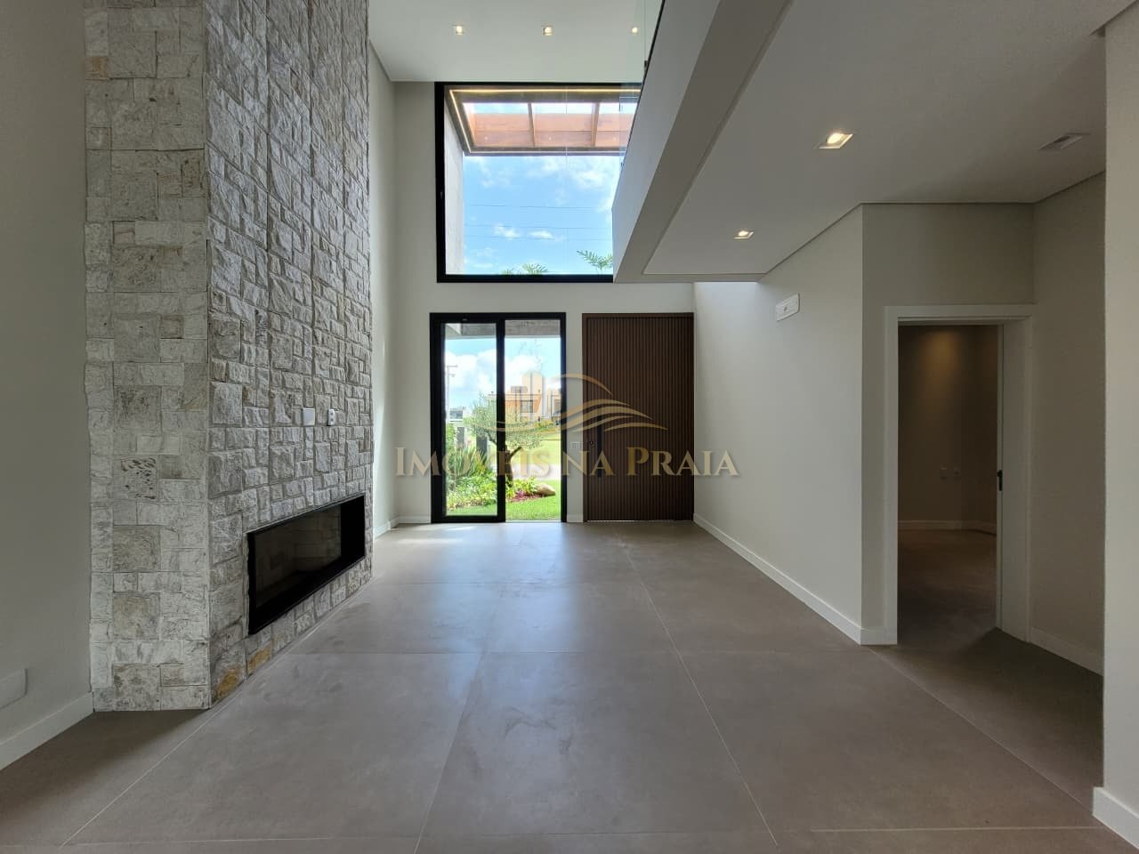 Foto 20 — Casa em Condomínio 4 dormitórios no bairro Sunset