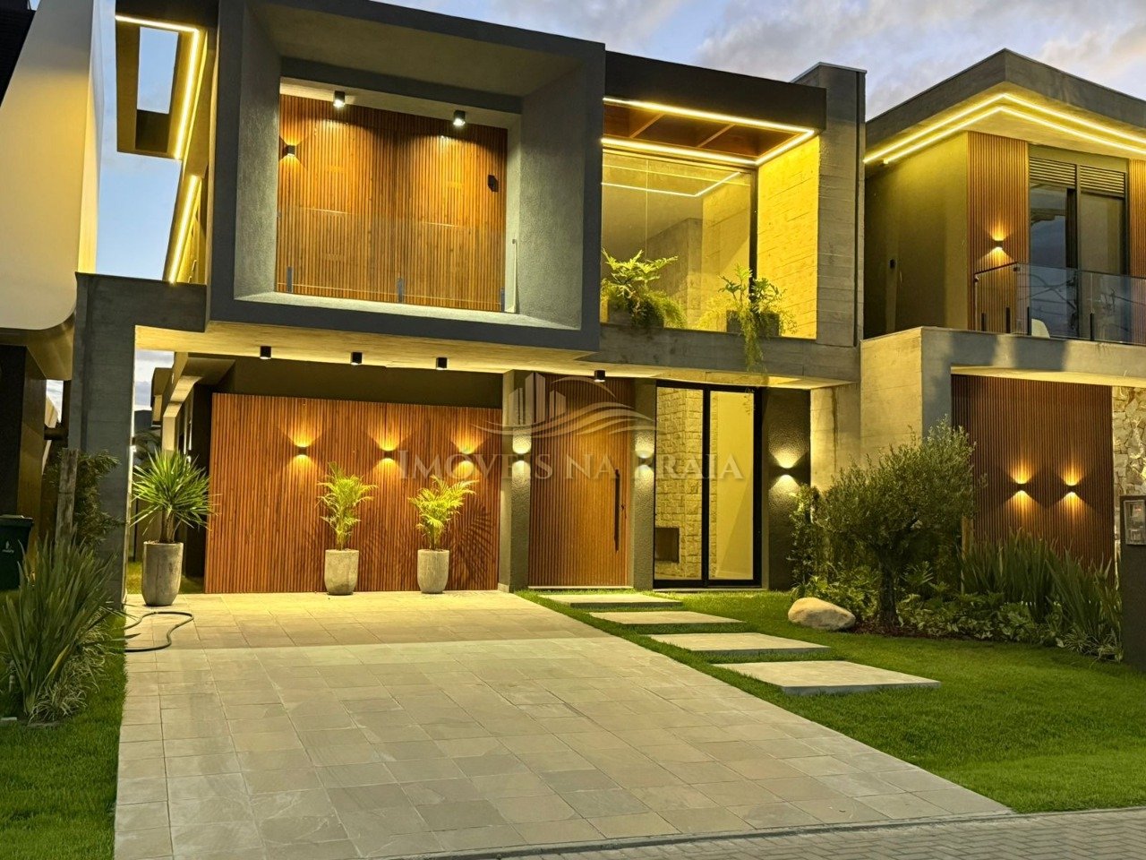 Foto 2 — Casa em Condomínio 4 dormitórios no bairro Sunset