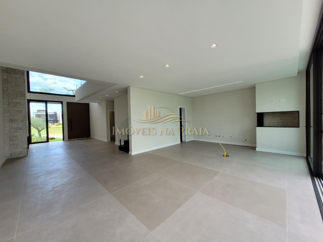 Foto 29 — Casa em Condomínio 4 dormitórios no bairro Sunset