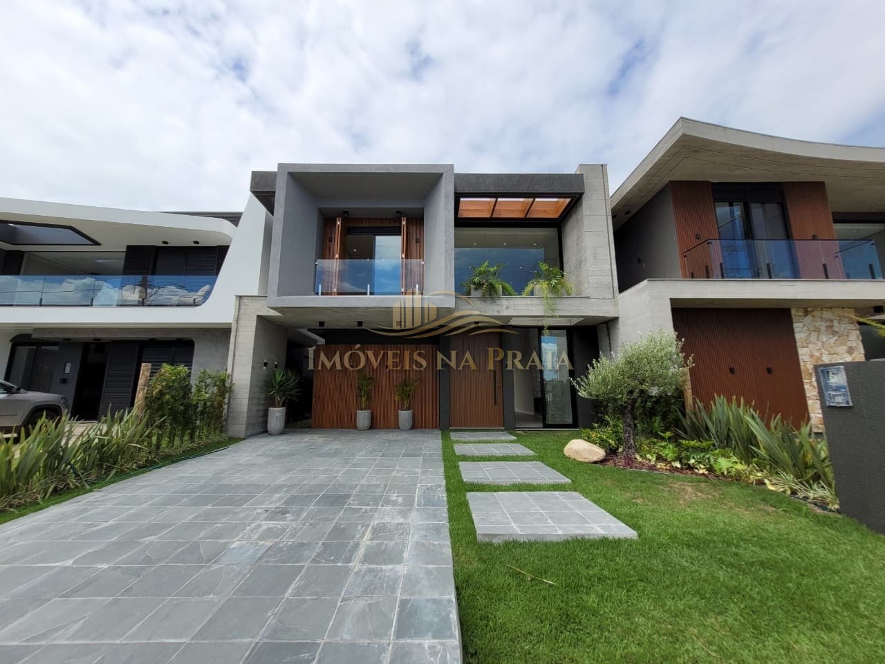 Foto 15 — Casa em Condomínio 4 dormitórios no bairro Sunset