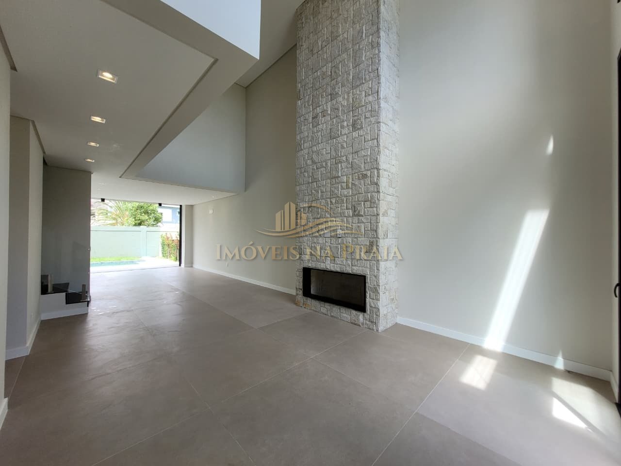 Foto 9 — Casa em Condomínio 4 dormitórios no bairro Sunset