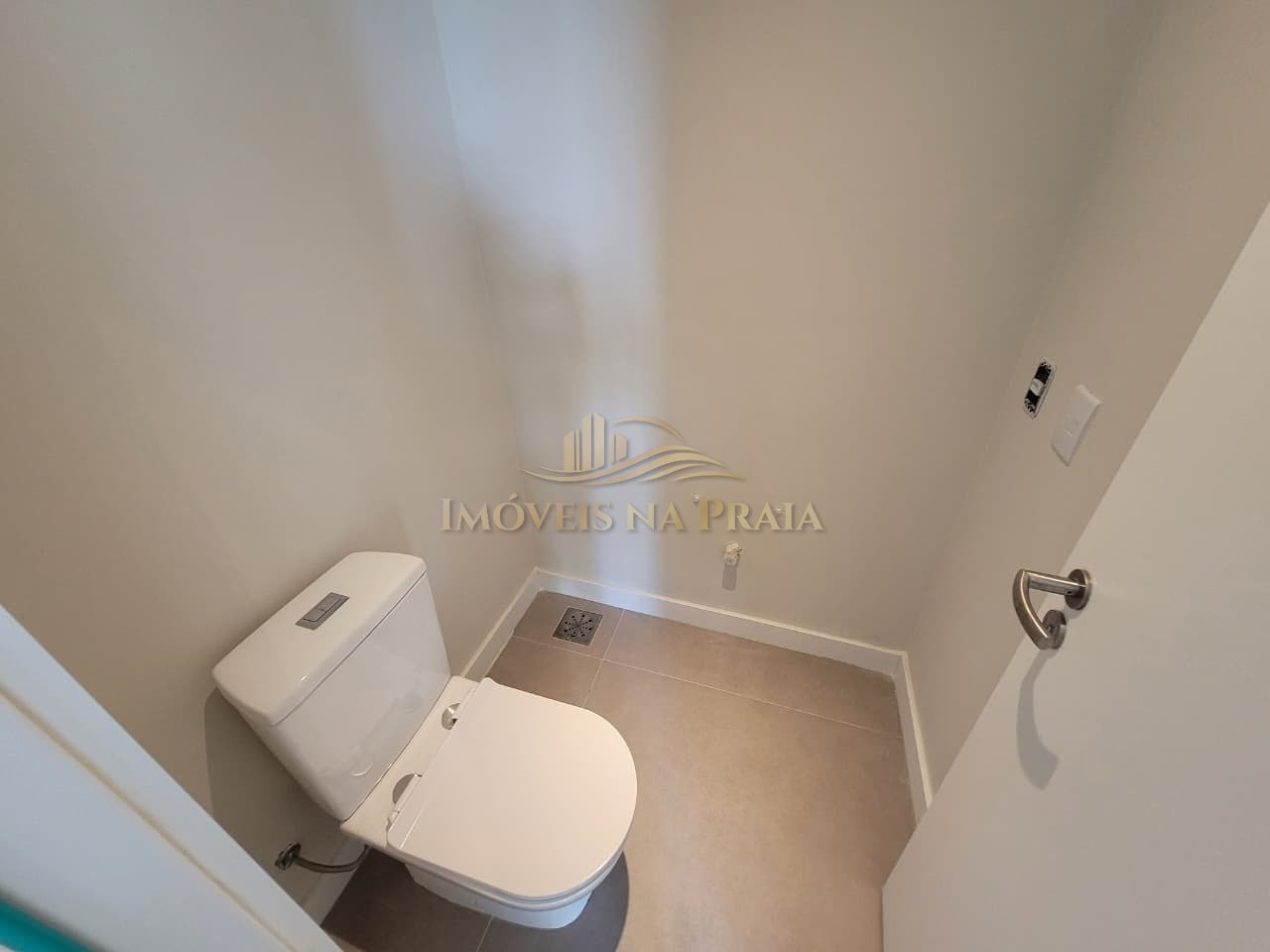 Foto 8 — Casa em Condomínio 4 dormitórios no bairro Sunset