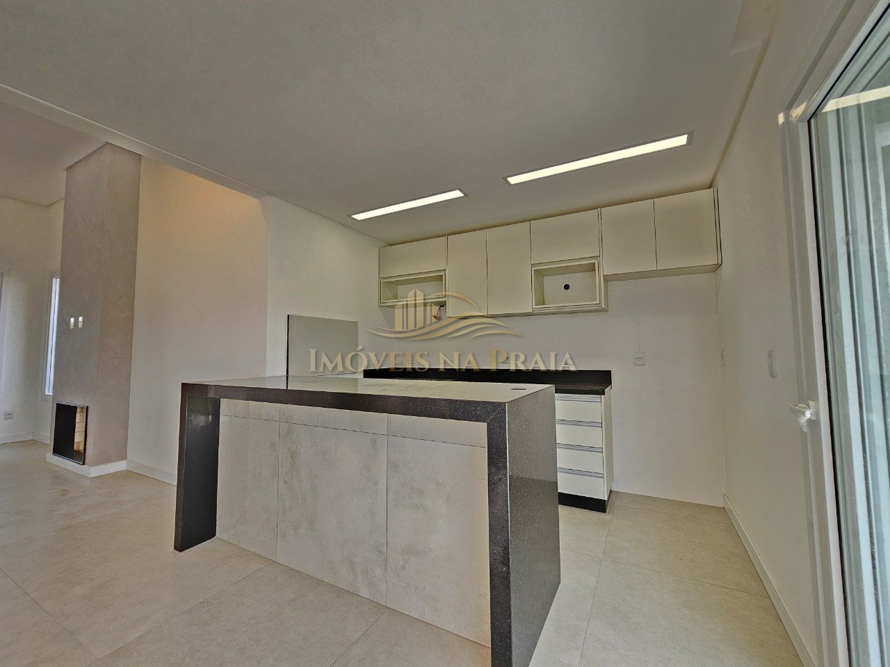 Foto 6 — Casa 3 dormitórios no bairro Rainha do Mar