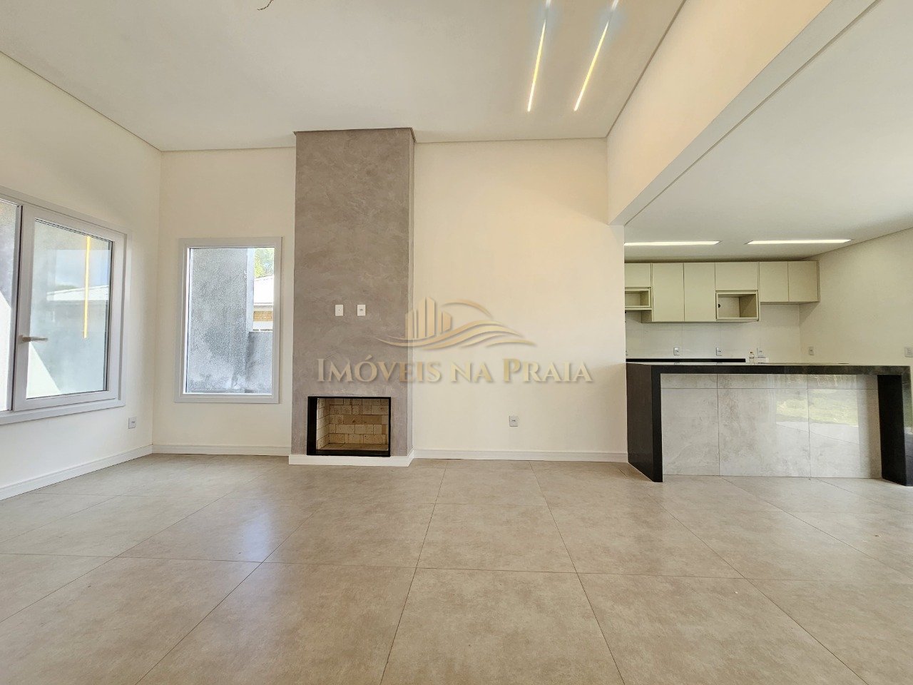 Foto 17 — Casa 3 dormitórios no bairro Rainha do Mar