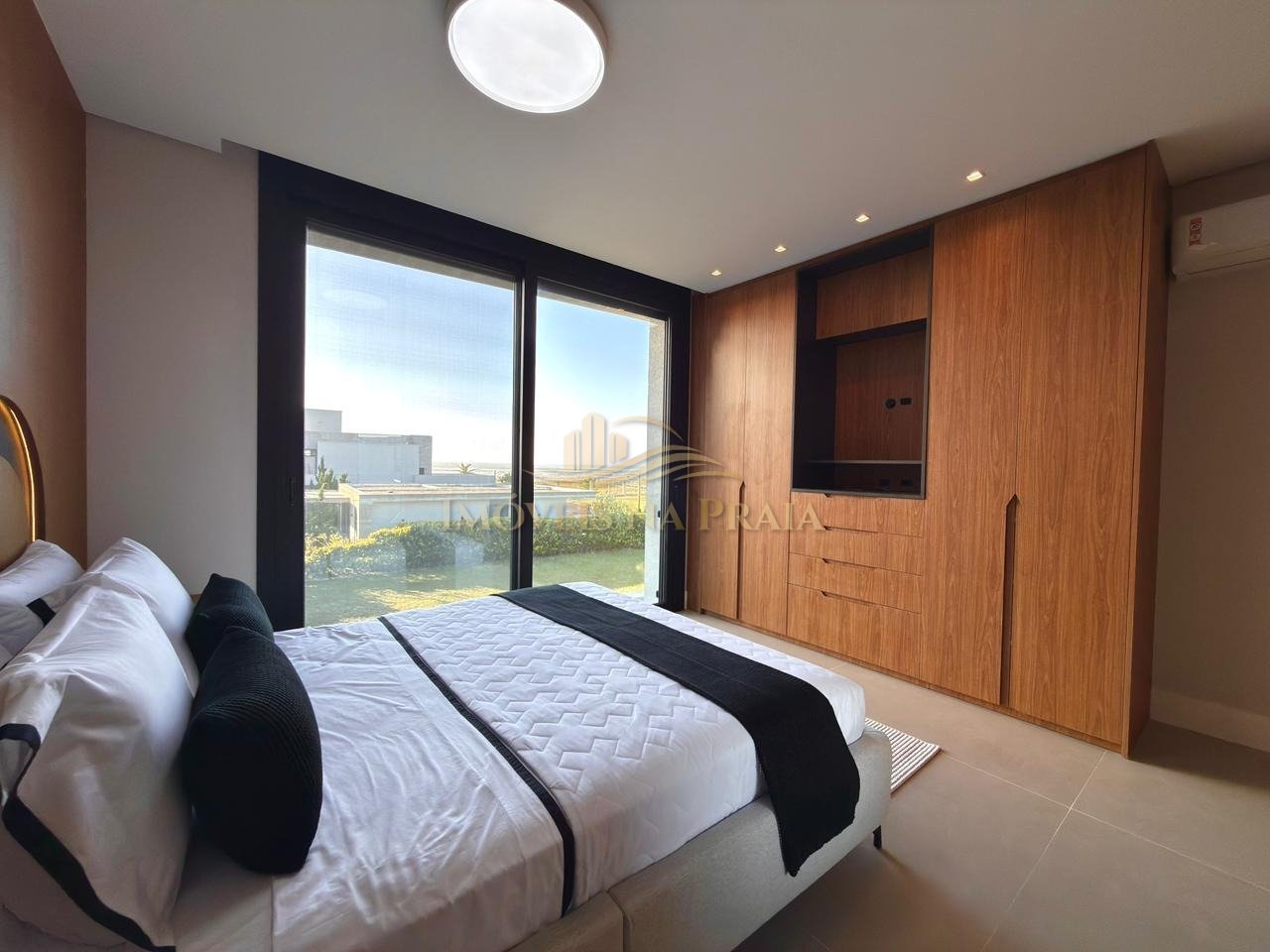 Foto 28 — Casa em Condomínio 5 dormitórios no bairro Playa Vista