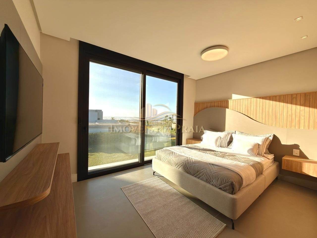 Foto 35 — Casa em Condomínio 5 dormitórios no bairro Playa Vista