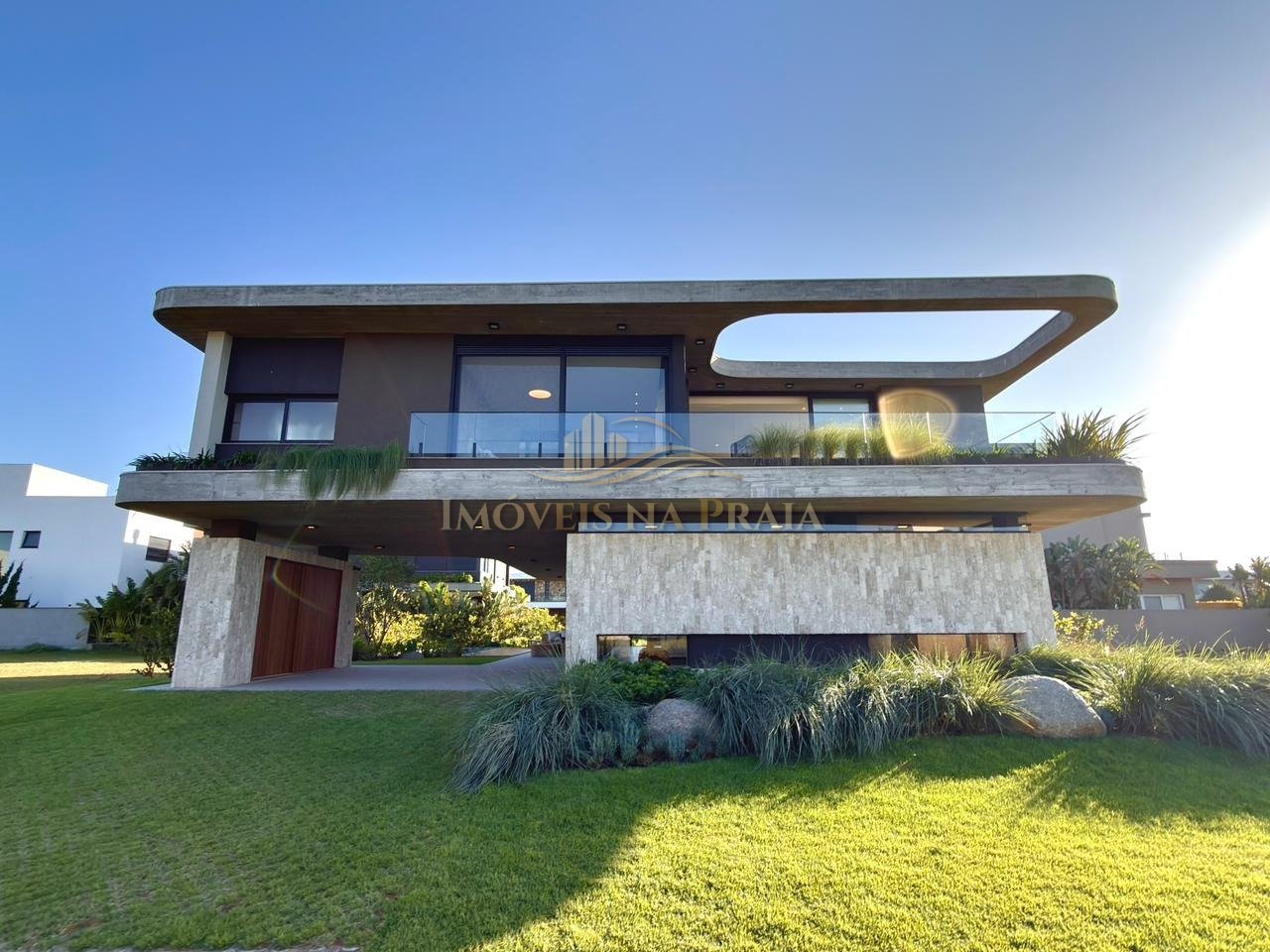 Casa em Condomínio 5 dormitórios no bairro Playa Vista