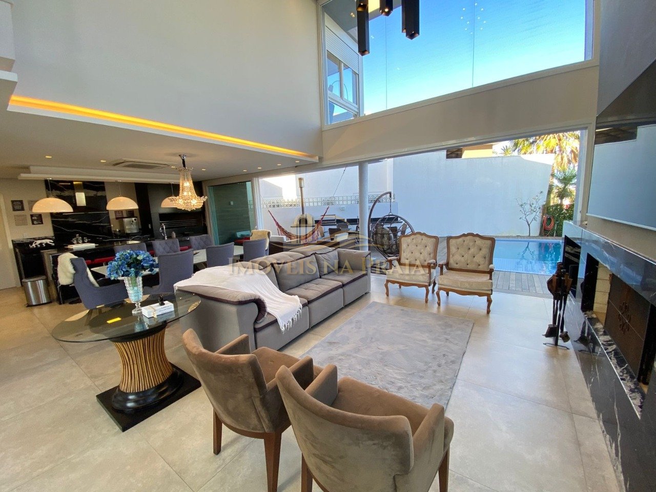 Foto 18 — Casa em Condomínio 4 dormitórios no bairro Las Palmas