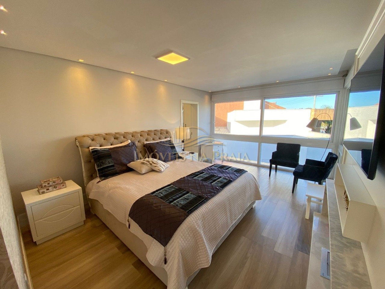 Foto 43 — Casa em Condomínio 4 dormitórios no bairro Las Palmas