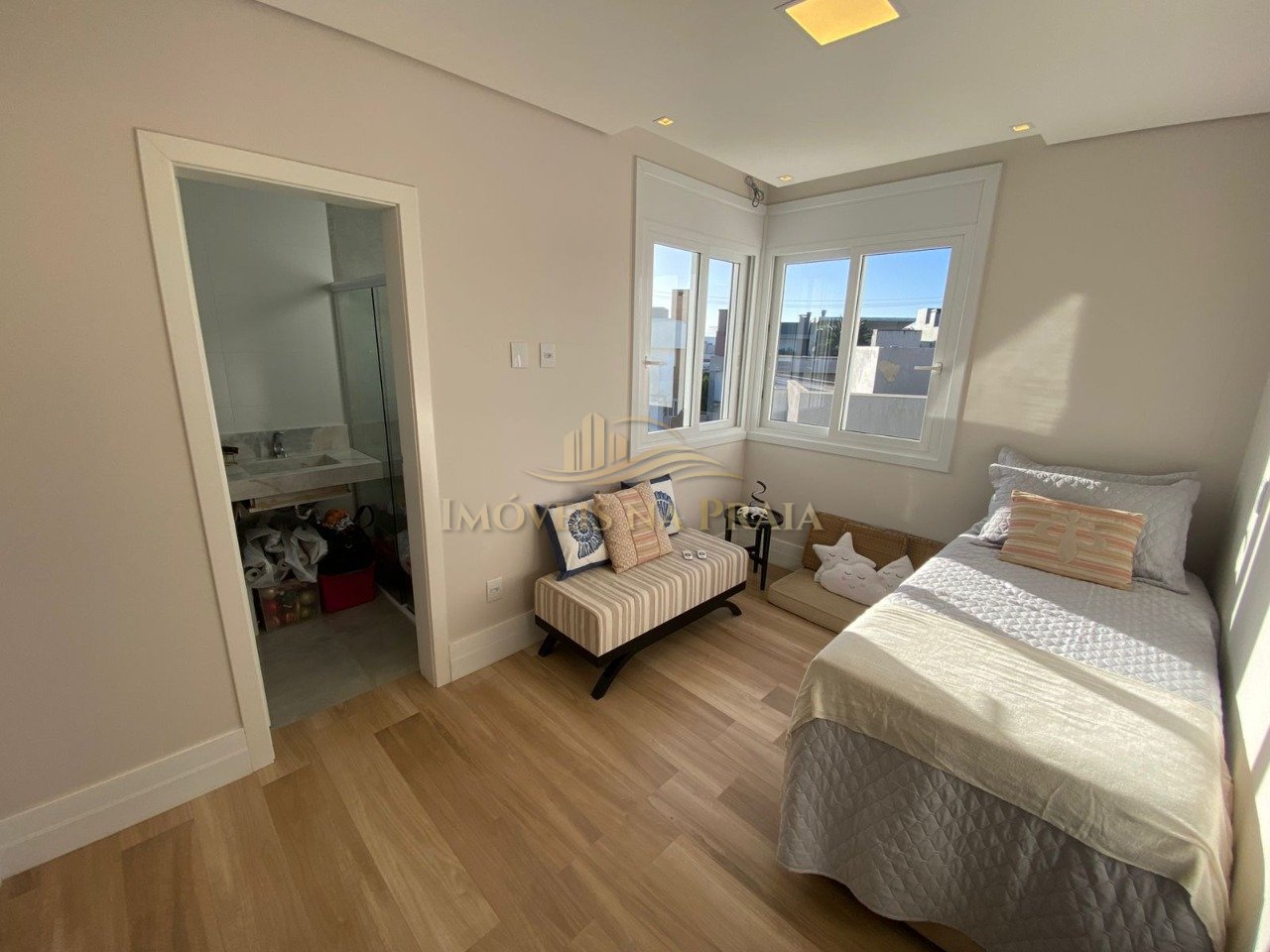 Foto 53 — Casa em Condomínio 4 dormitórios no bairro Las Palmas