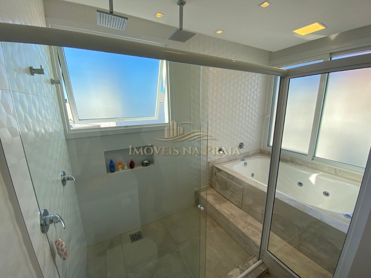 Foto 50 — Casa em Condomínio 4 dormitórios no bairro Las Palmas