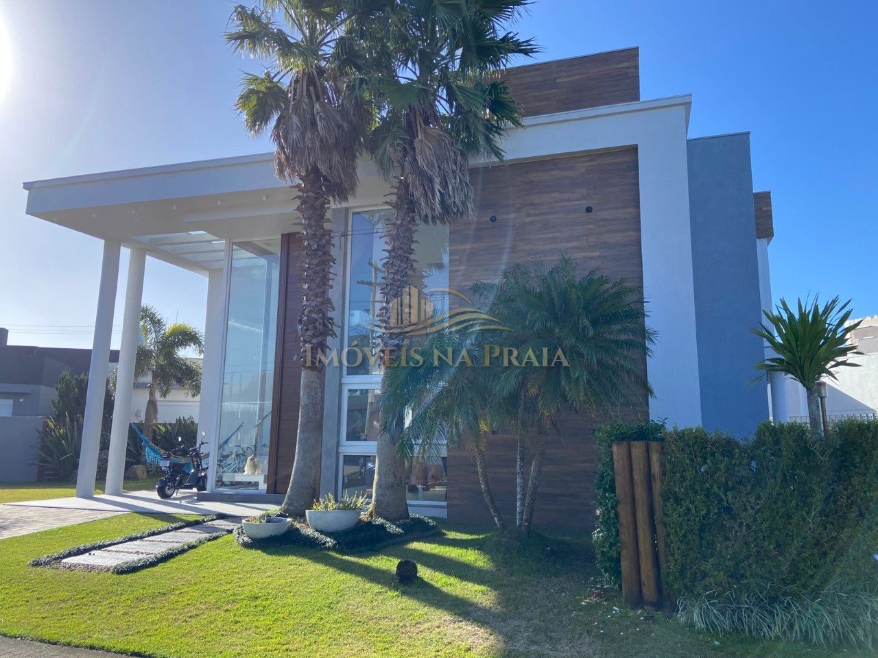 Foto 3 — Casa em Condomínio 4 dormitórios no bairro Las Palmas