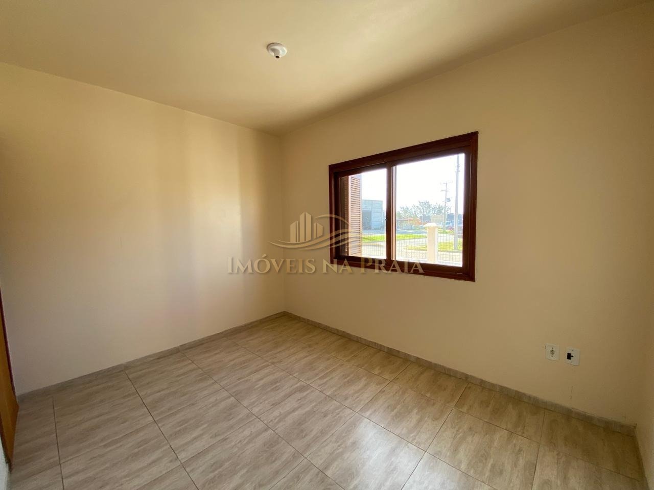 Foto 2 — Casa 3 dormitórios no bairro Rainha do Mar