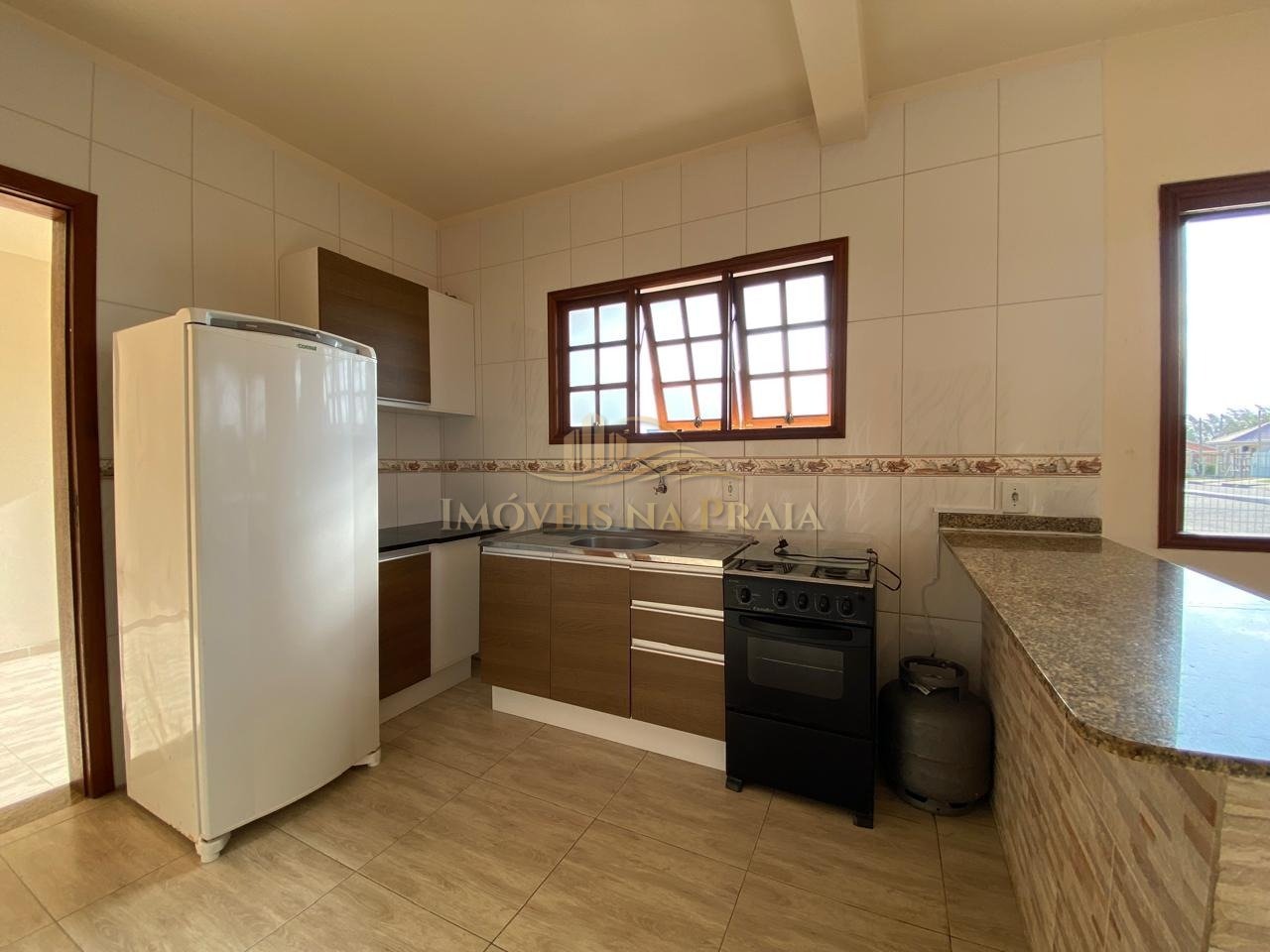 Foto 10 — Casa 3 dormitórios no bairro Rainha do Mar