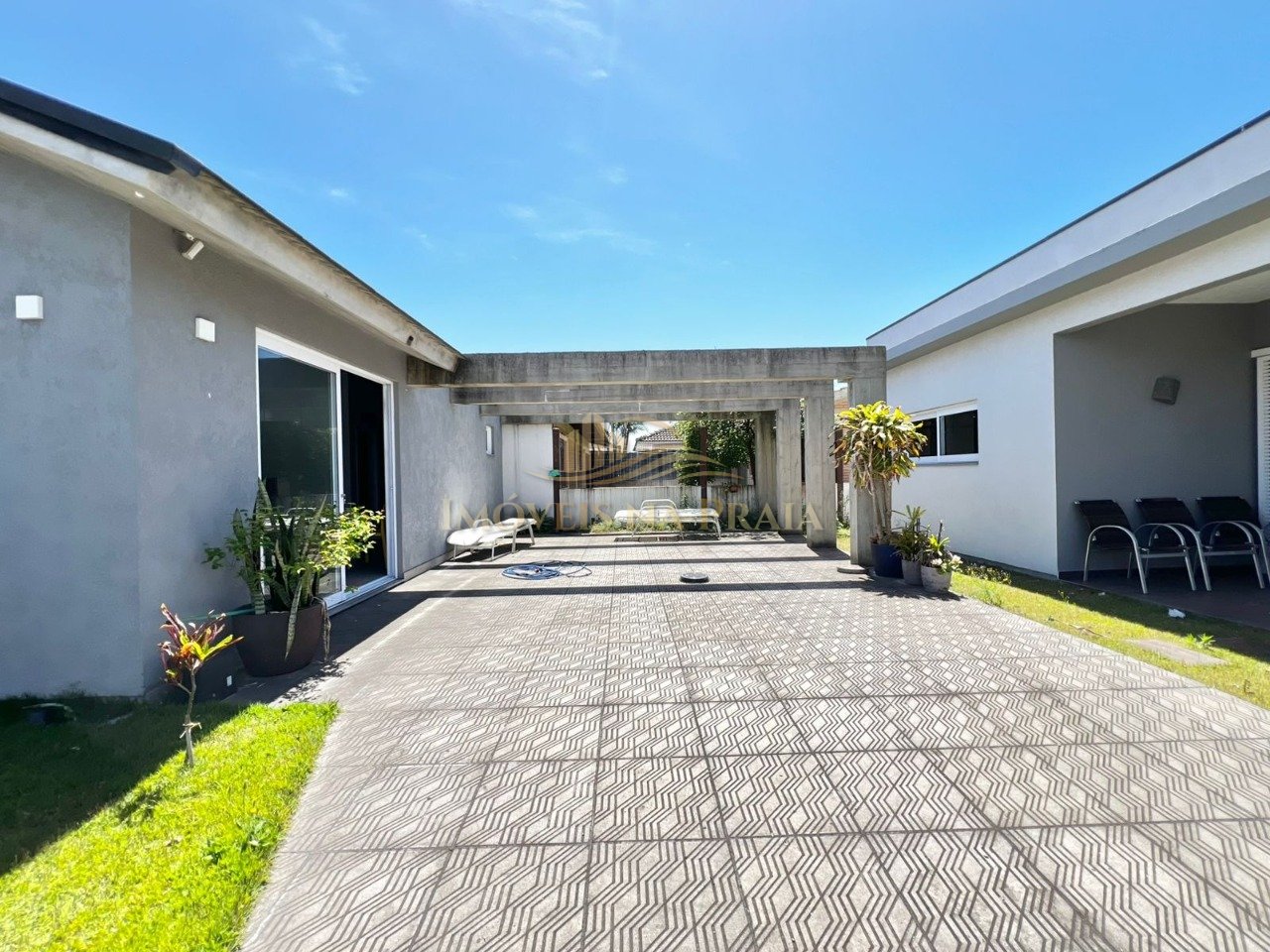 Foto 19 — Casa 3 dormitórios no bairro Rainha do Mar