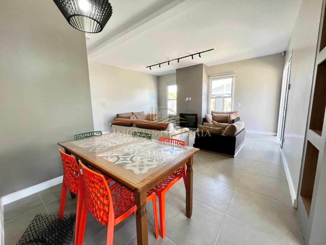 Foto 14 — Casa 3 dormitórios no bairro Rainha do Mar