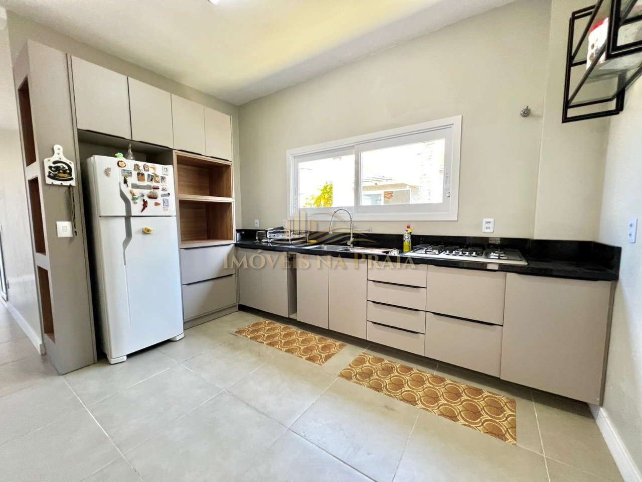 Foto 11 — Casa 3 dormitórios no bairro Rainha do Mar