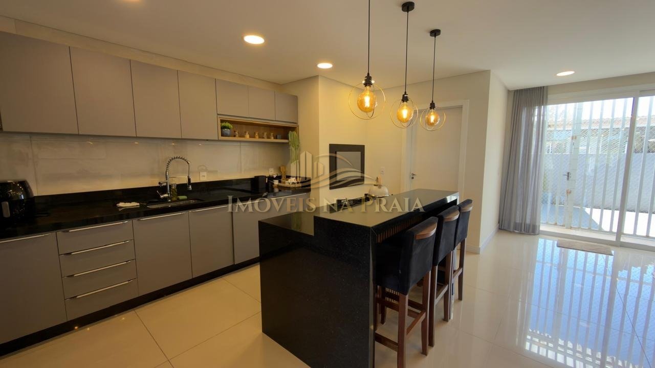 Foto 20 — Casa 3 dormitórios no bairro Arpoador