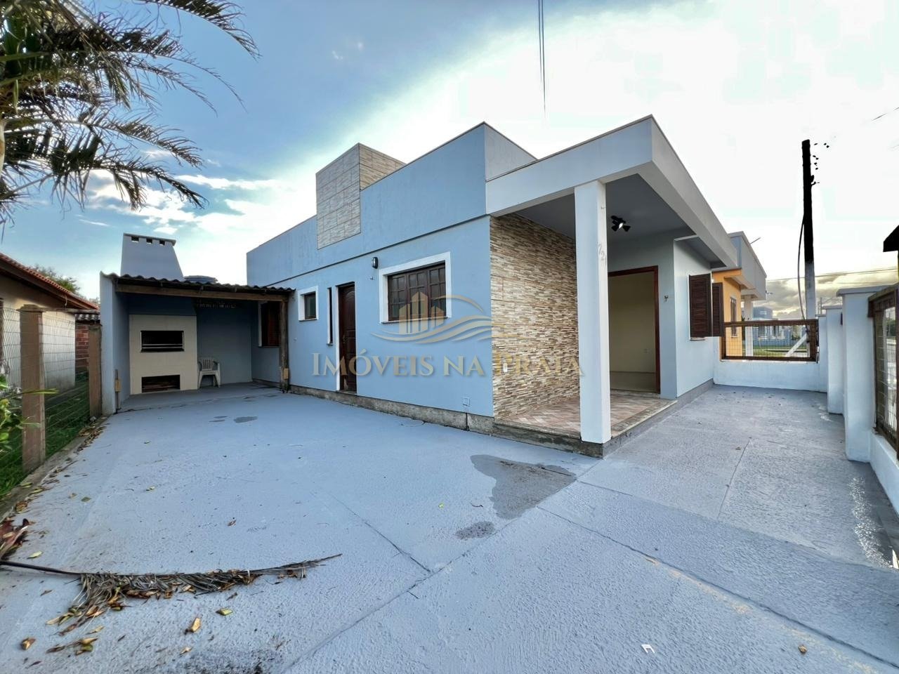 Foto 3 — Casa 3 dormitórios no bairro Rainha do Mar