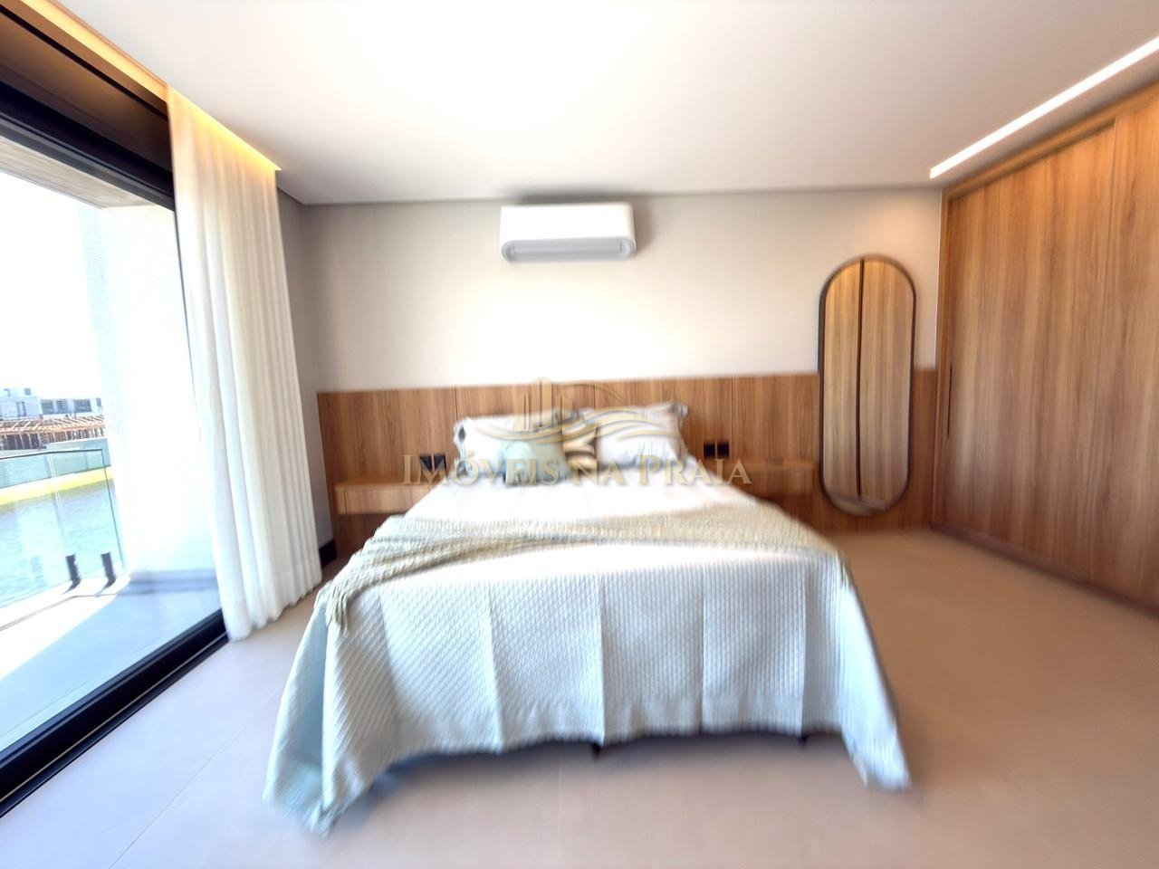 Foto 2 — Casa em Condomínio 5 dormitórios no bairro Amare