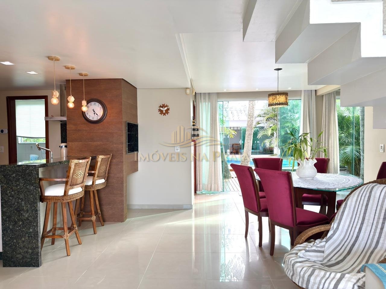 Foto 9 — Casa 4 dormitórios no bairro Centro