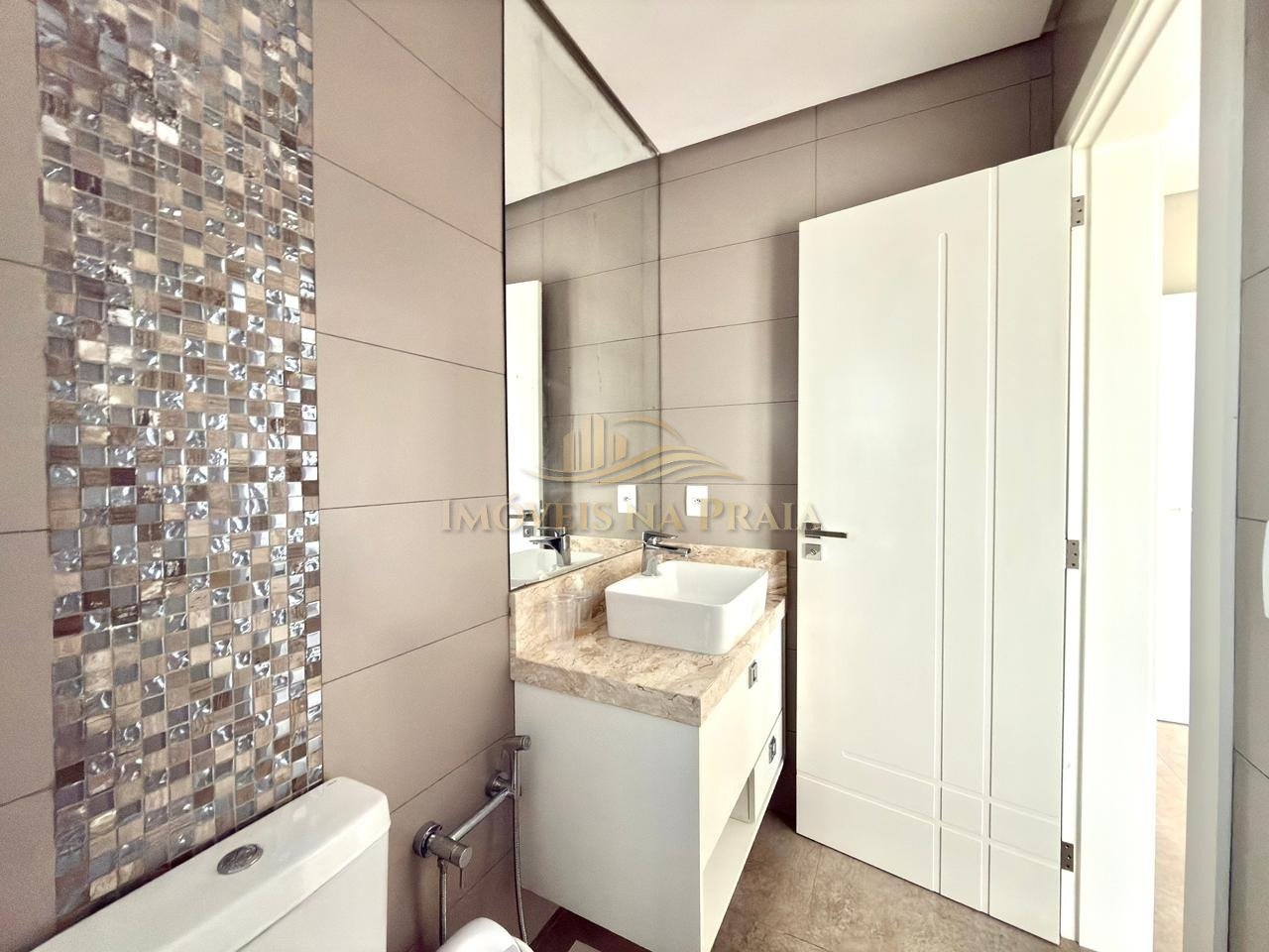 Foto 8 — Casa em Condomínio 4 dormitórios no bairro Las Palmas