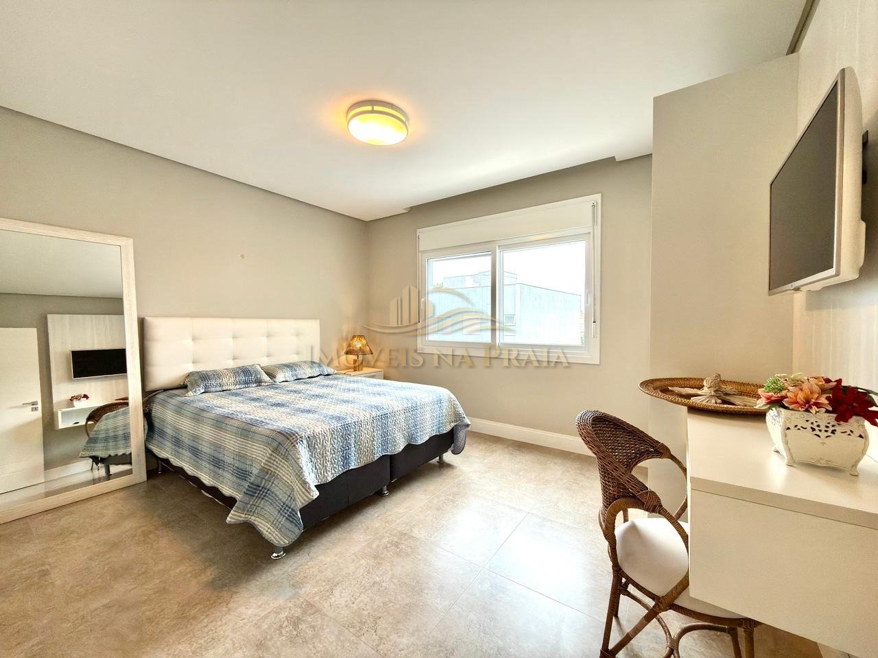 Foto 13 — Casa em Condomínio 4 dormitórios no bairro Las Palmas