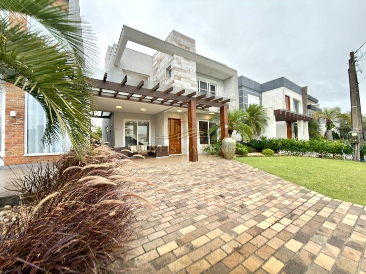 Foto 2 — Casa em Condomínio 4 dormitórios no bairro Las Palmas