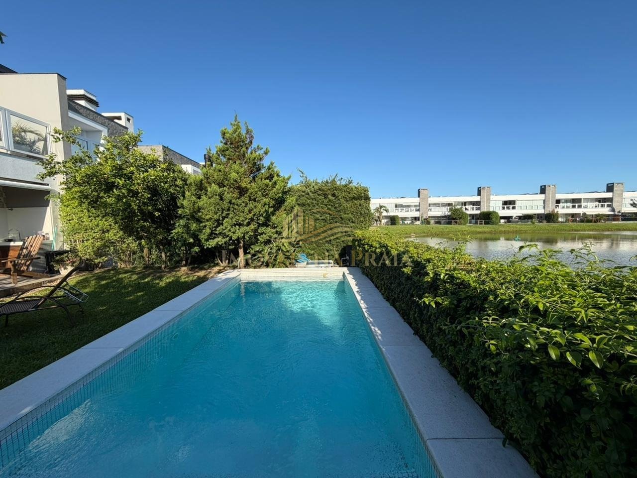 Foto 16 — Casa em Condomínio 4 dormitórios no bairro Rossi Atlântida