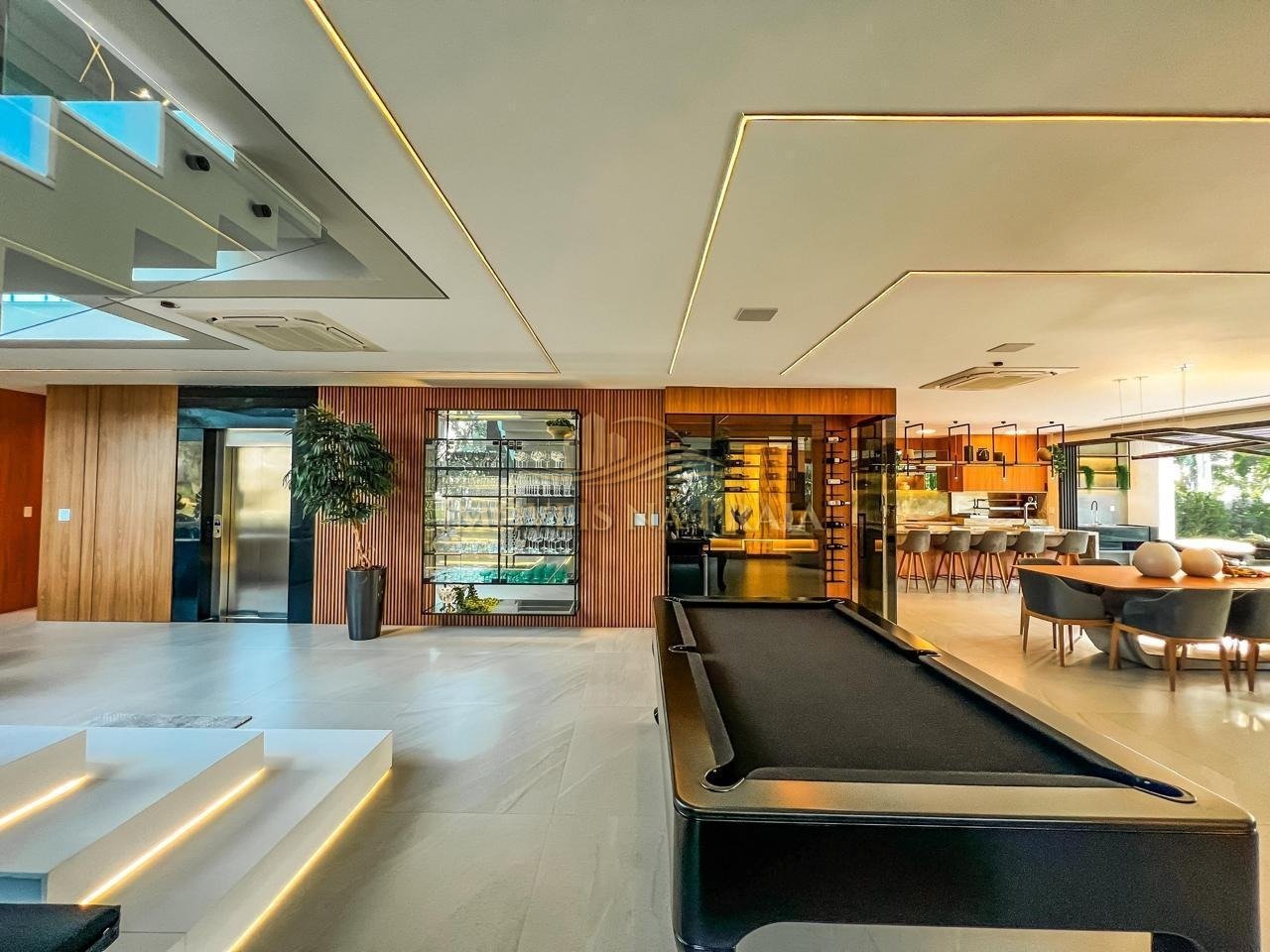 Foto 10 — Casa em Condomínio 6 dormitórios no bairro Velas da Marina