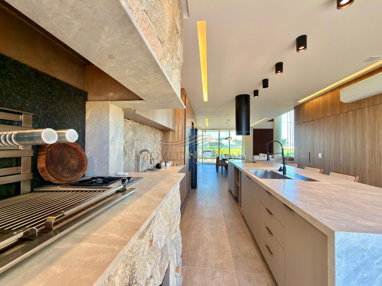 Foto 12 — Casa em Condomínio 4 dormitórios no bairro Allure Beach Condo