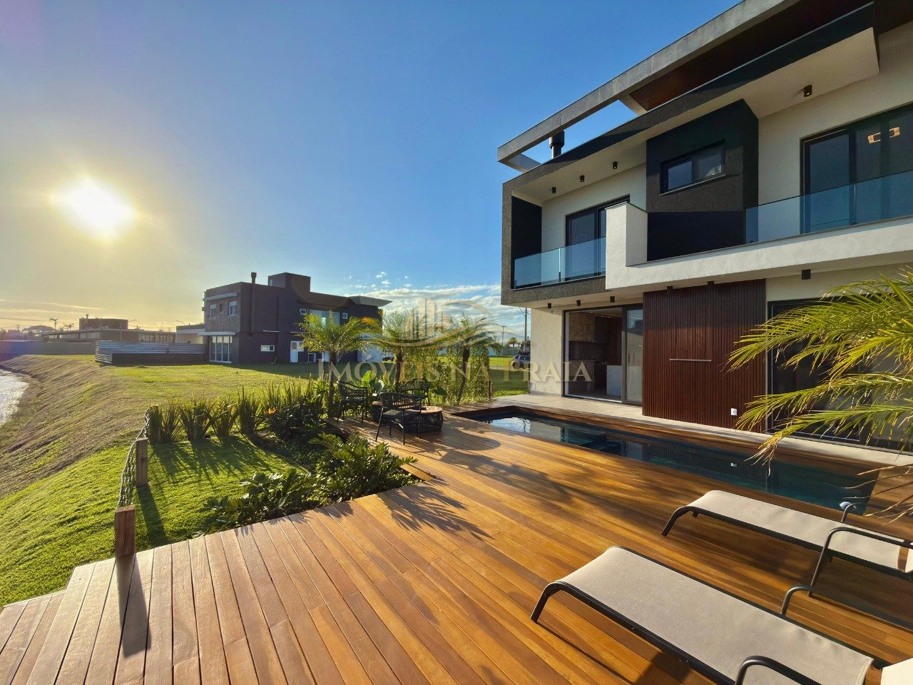 Foto 39 — Casa em Condomínio 4 dormitórios no bairro Allure Beach Condo