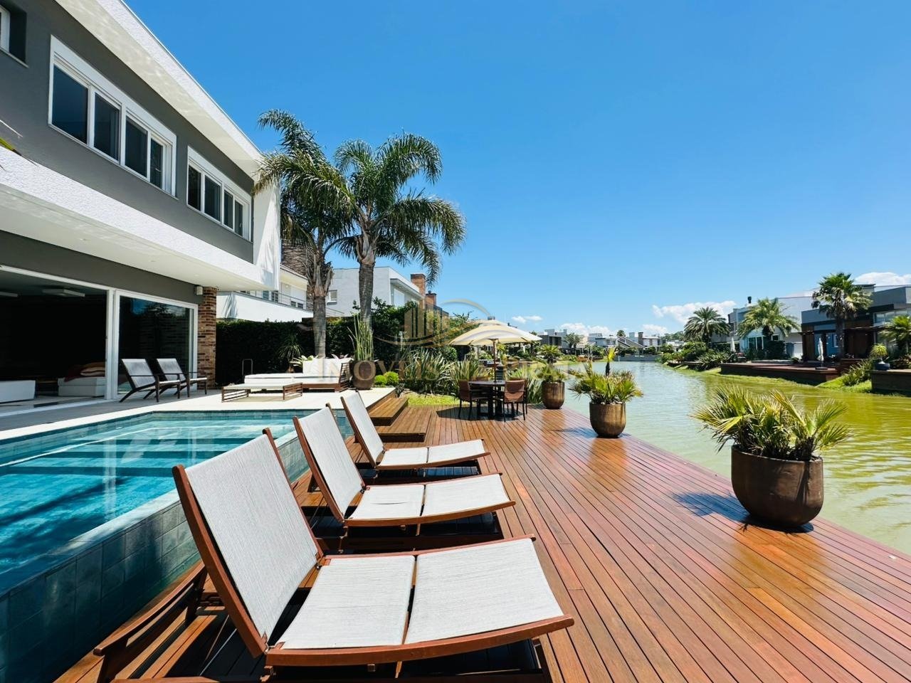 Foto 52 — Casa em Condomínio 5 dormitórios no bairro Malibu Beach Residence