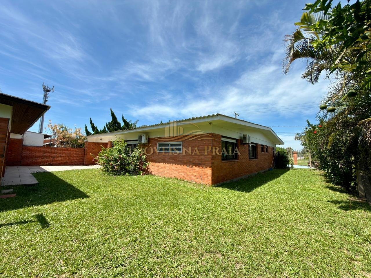 Foto 4 — Casa 4 dormitórios no bairro Atlântida